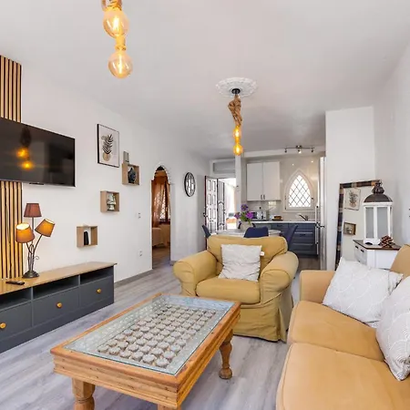 Apartment S Pool 11 *